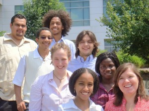 Group photo of eight LSAMP REU participants from 2009