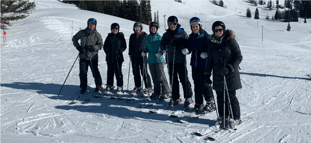 Putnam Lab bonding on ski trip to Alta, Utah for the Kopecek Symposium